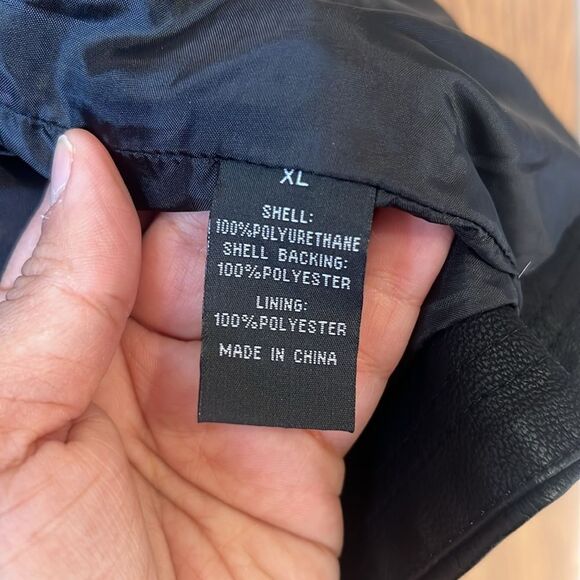 Baccini Black Faux Leather Jacket Size XL - Picture 4 of 11